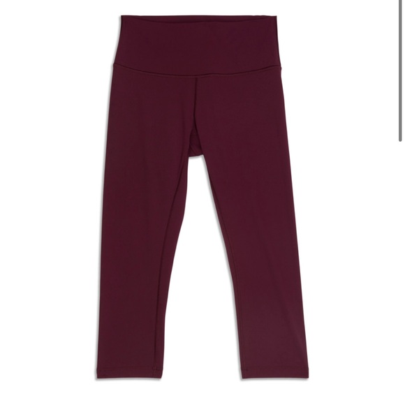 Lululemon burgundy cropped leggings size 6 - Picture 3 of 9